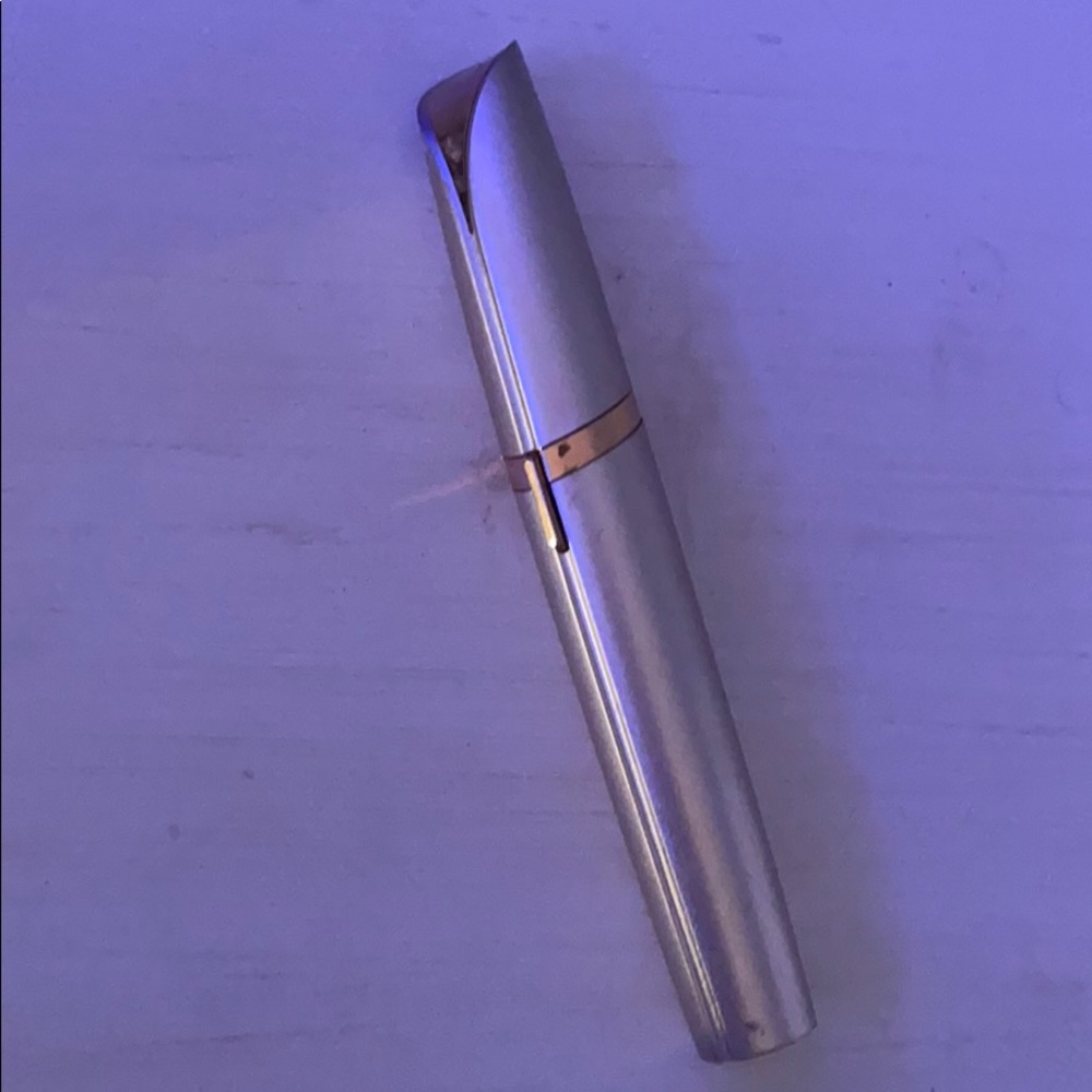 hair remover (used for eyebrows) used once.